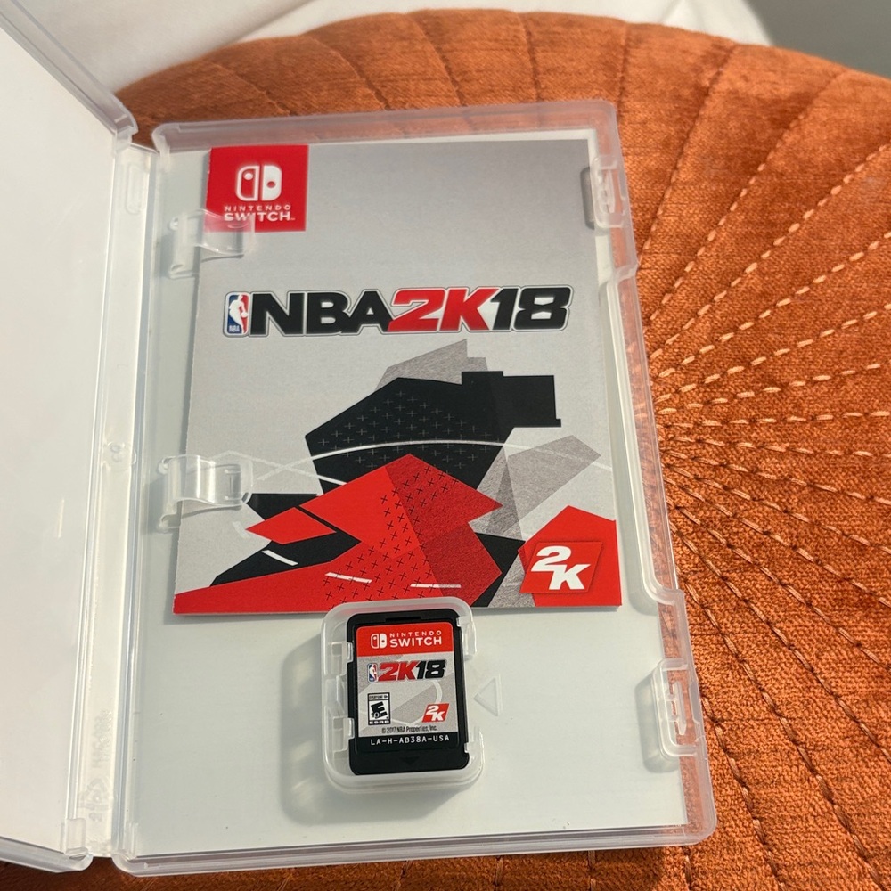 Nintendo Switch NBA 2K18 - Picture 3 of 3